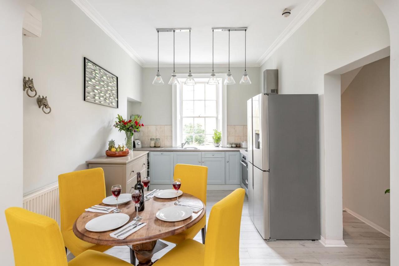 Gorgeous Garden Apartment Bath Bagian luar foto