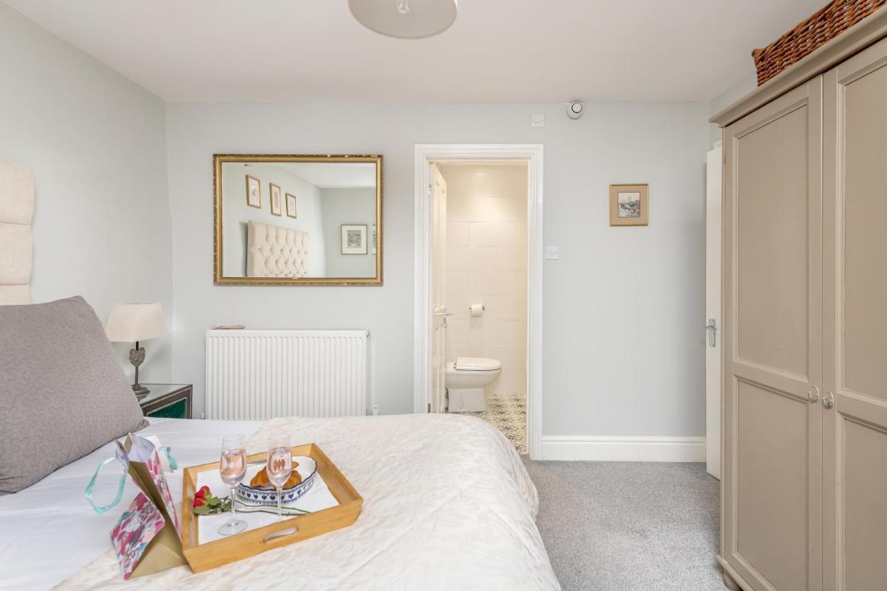 Gorgeous Garden Apartment Bath Bagian luar foto